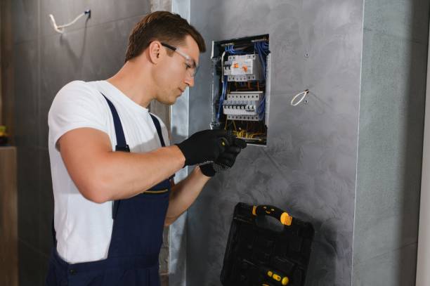 Best Emergency Electrical Repair  in Beatrice, NE